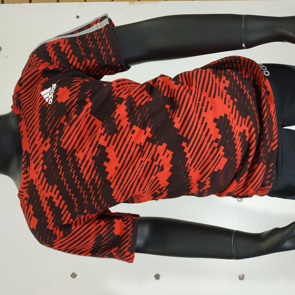 REMERA JR 3S ESCARL/18