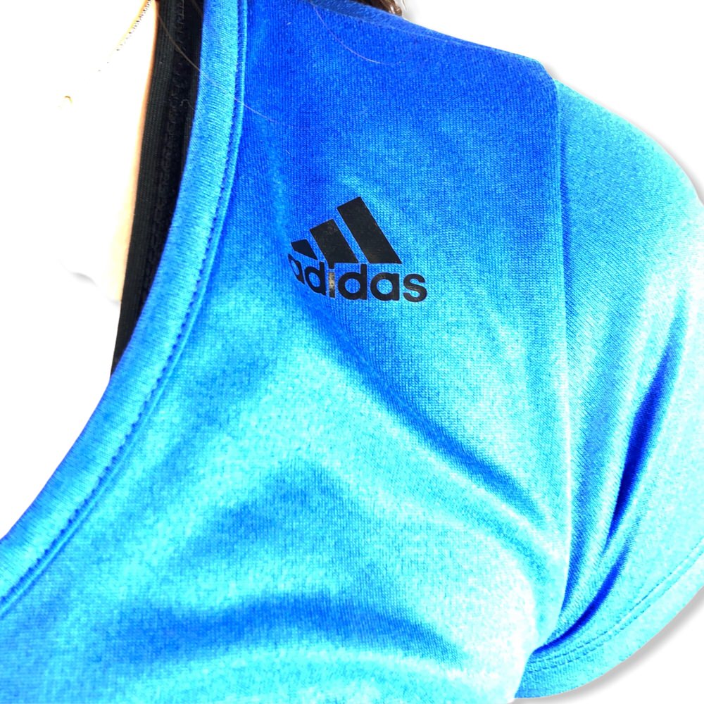 REMERA ESS MF EGB AZAL/NEGRO/18