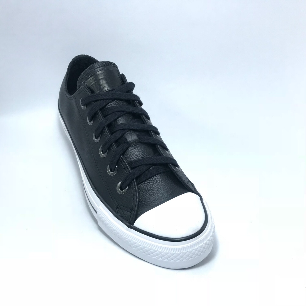 CHUCK TAYLOR LEATHER NEGRO