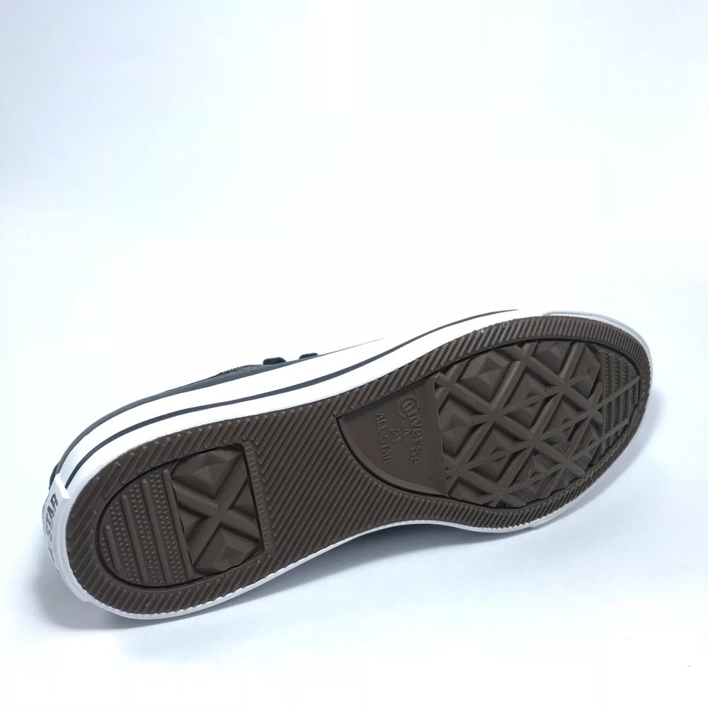CHUCK TAYLOR LEATHER NEGRO