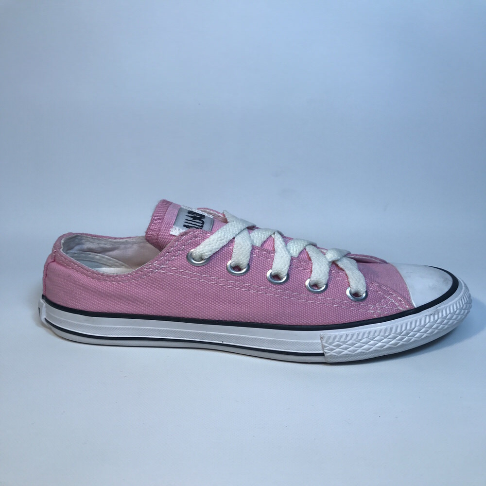 CHUCK TAYLOR OX BABY PINK
