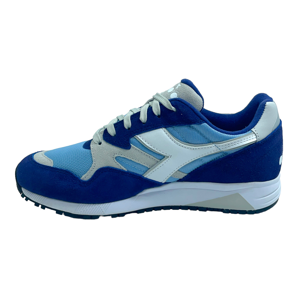 N*902 BLUE