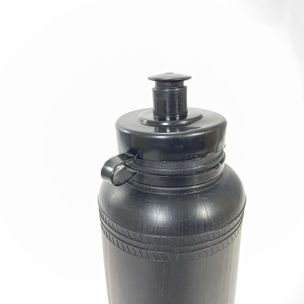 CARAMANOLA PLASTICO NEGRA