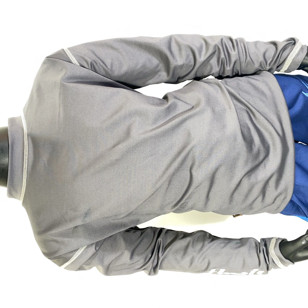REMERA TERMICA JR GRIS