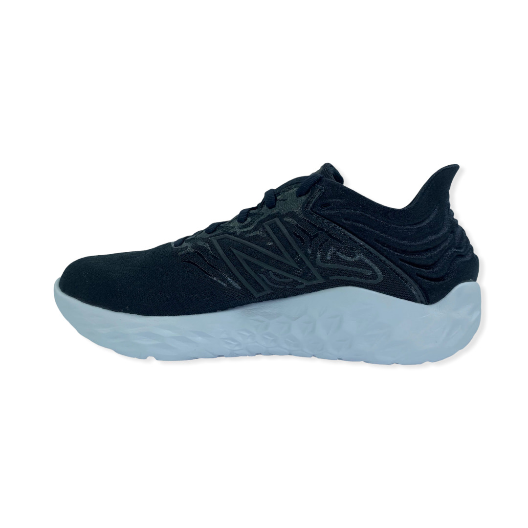 BW3 FRESH FOAM BEACON V3 NEGRO