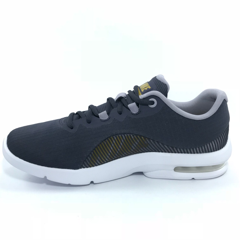 AIR MAX ADVANTAGE 2 GRIDIRON/MTLC/19
