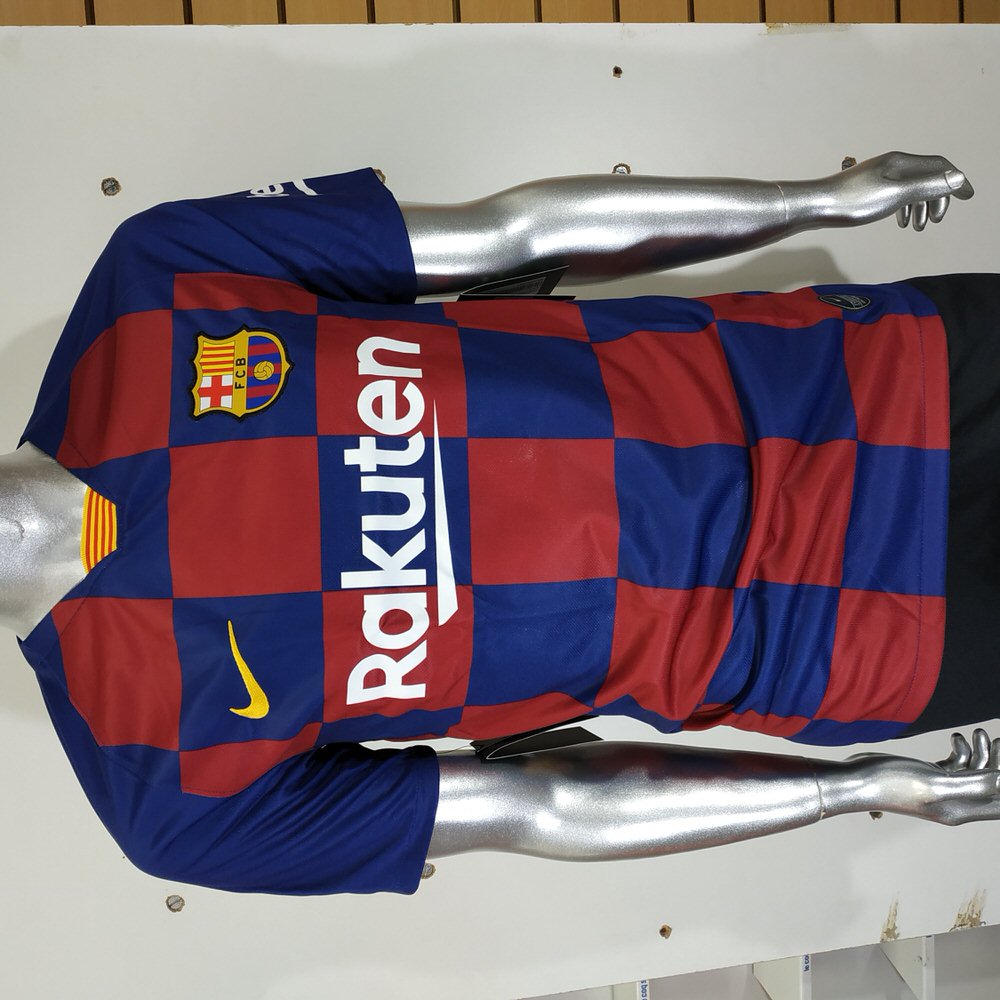 CAMISETA BARCELONA /19