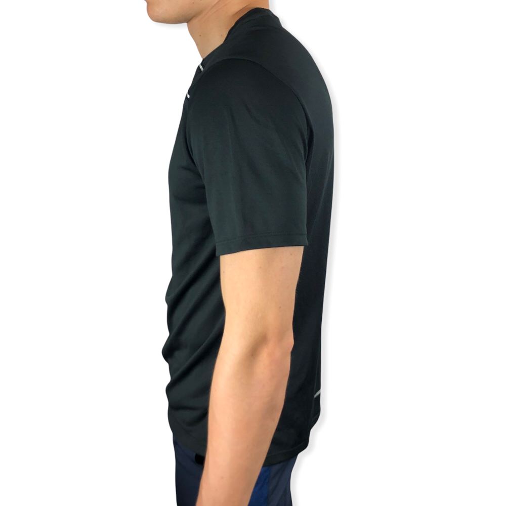 REMERA DRY MILER NEGRO/19
