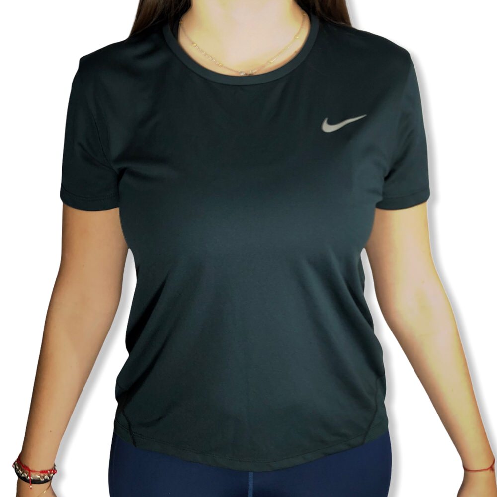 REMERA MILER W DRY-FIT SIL/BLACK/20