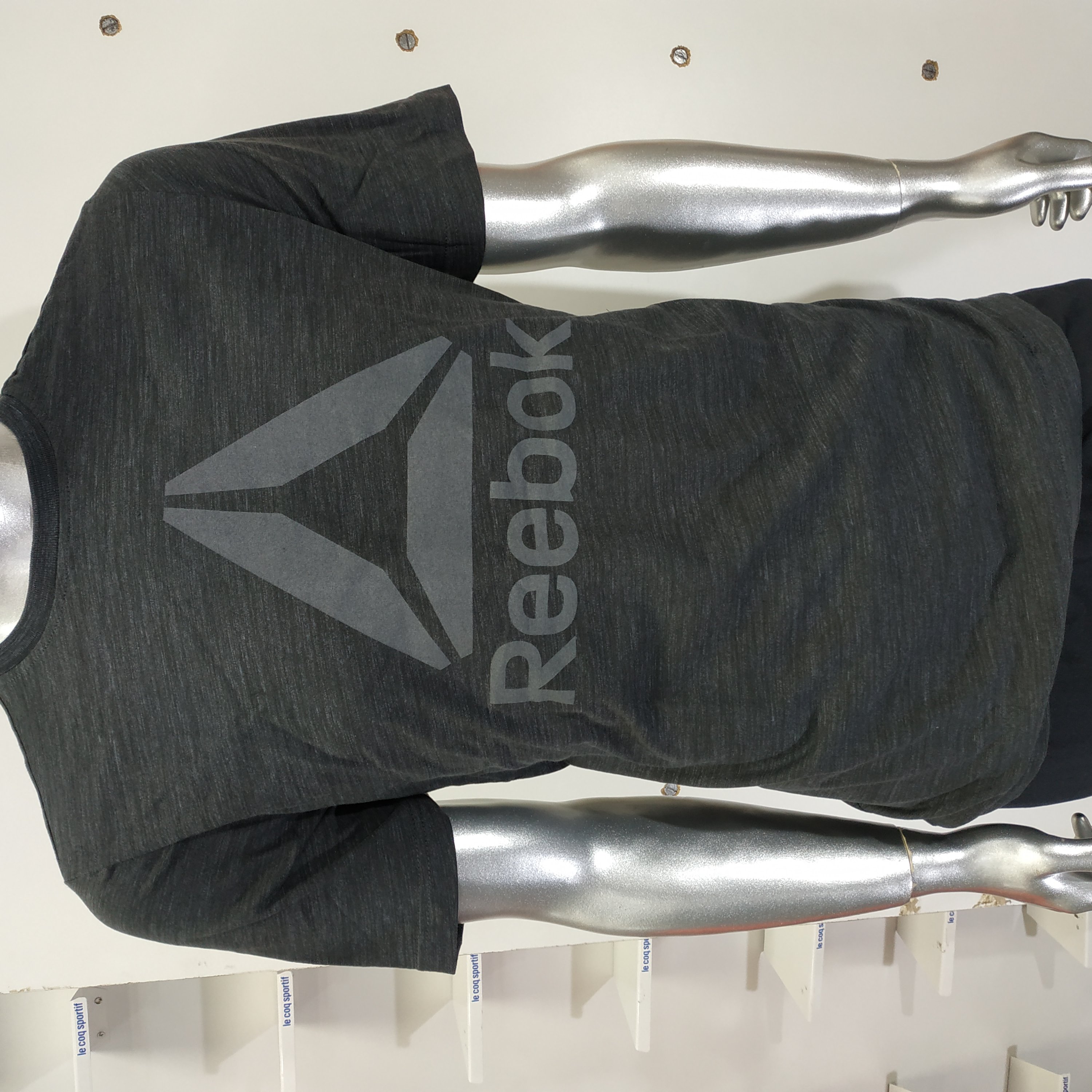 RBK REMERA MARBLE NEGRO/19