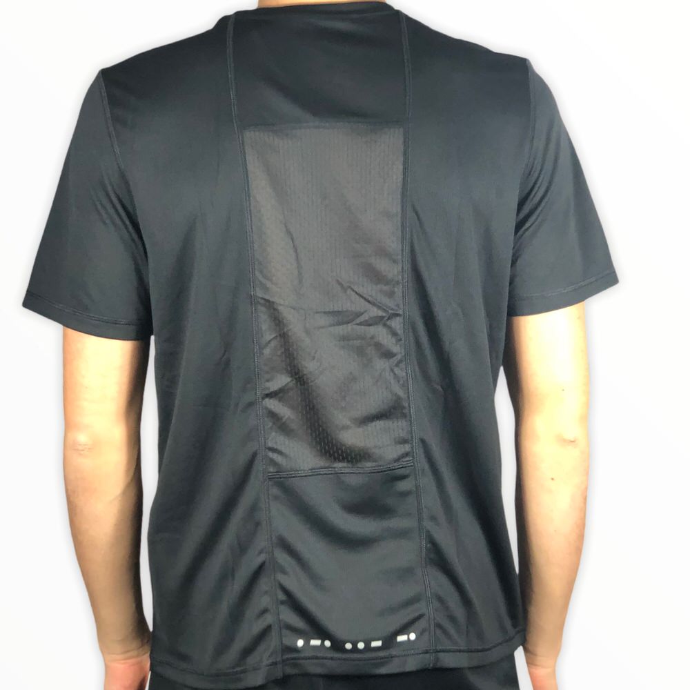 REMERA RBK RUNNING NEGRO