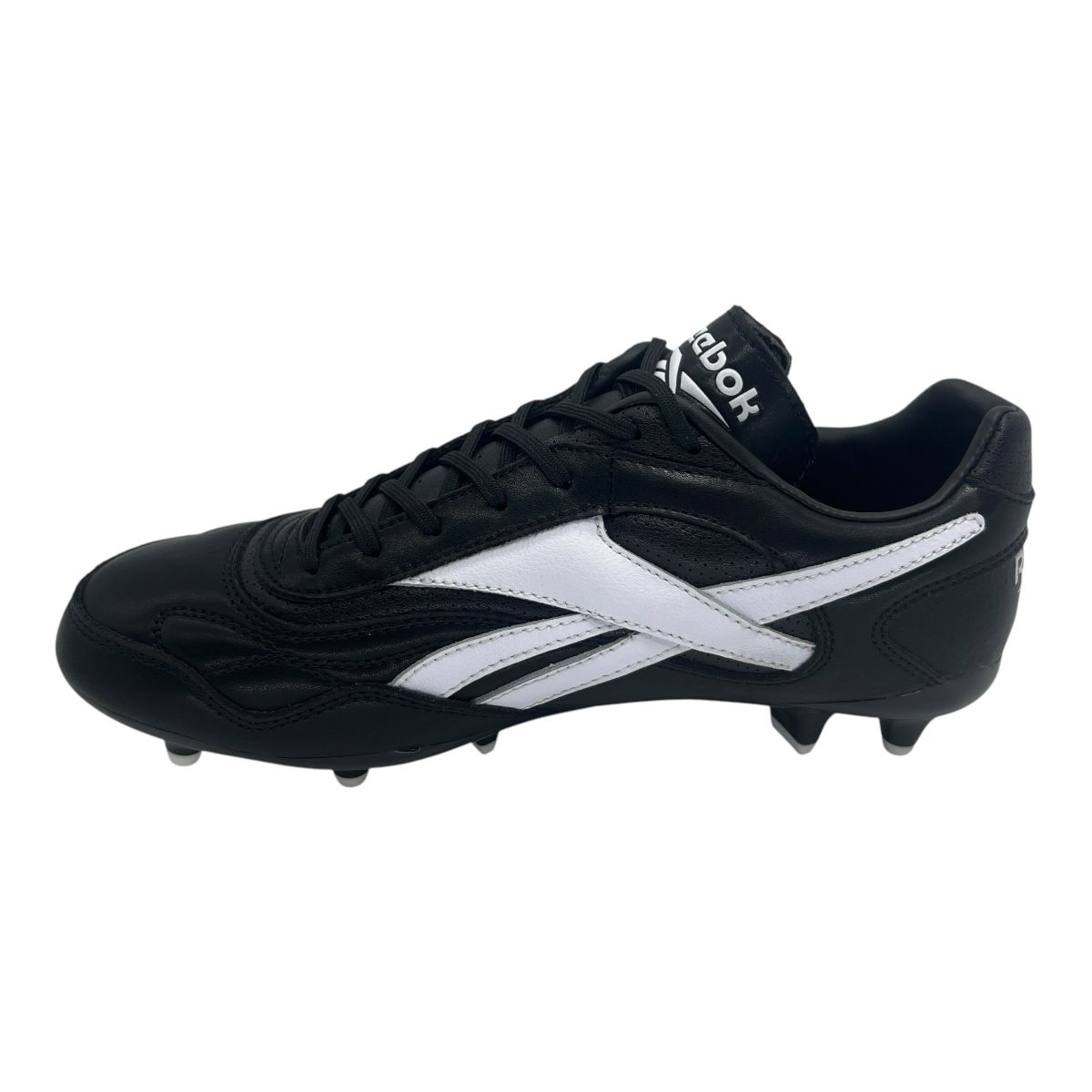 ESSENCE FG BLACK WHITE