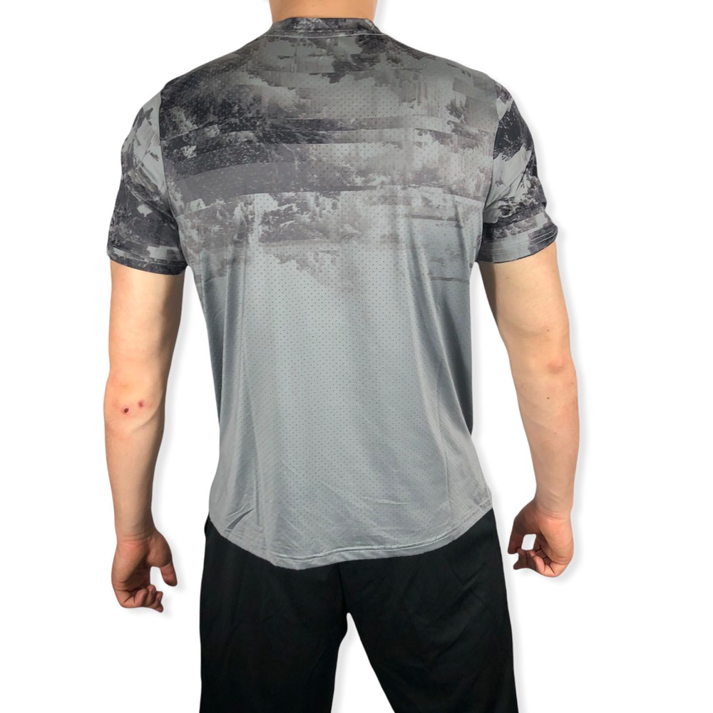 REMERA M GRIS