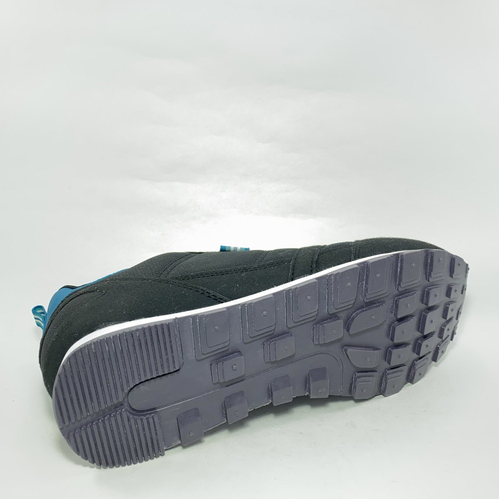 T 700 NEGRO/AZ/20