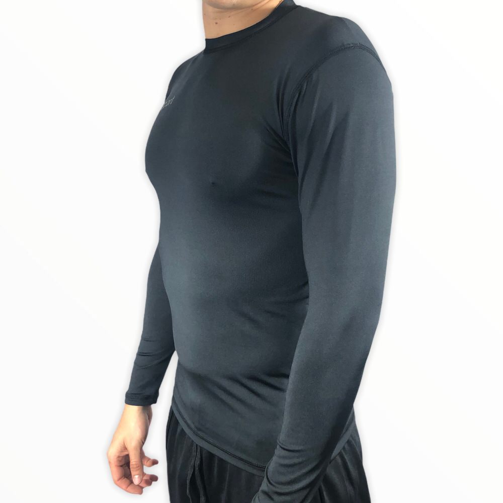 REMERA TERMICA NEGRO
